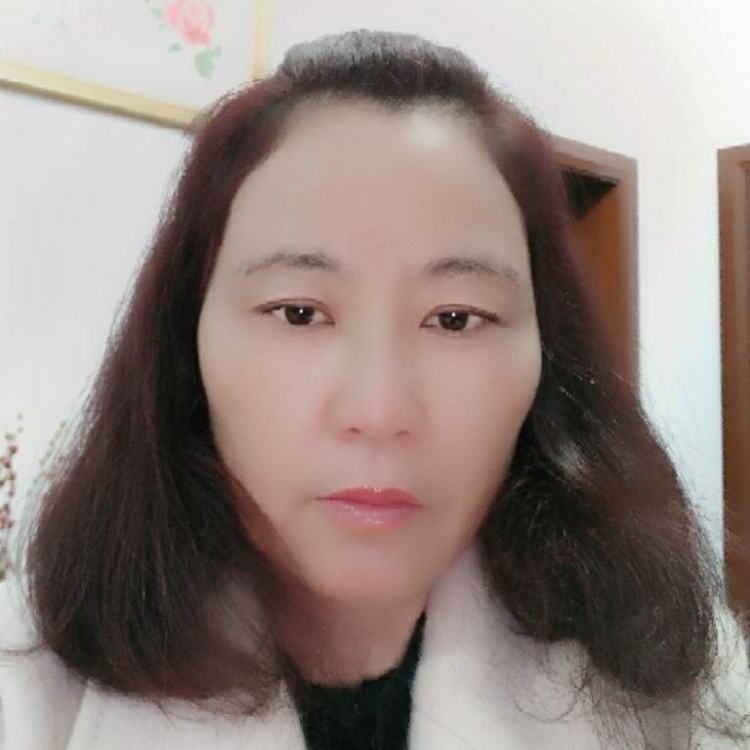 對(duì)你微笑純屬禮貌