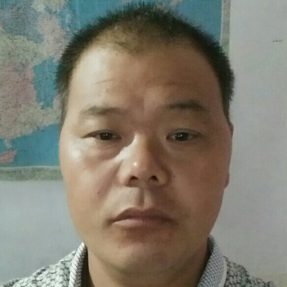 渴望愛(ài)情和親情