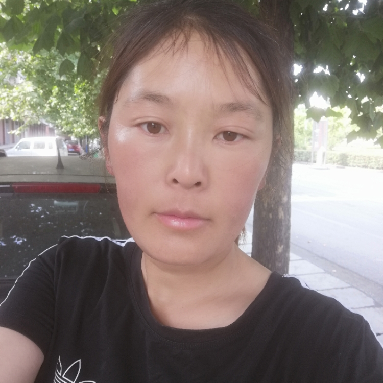 期待銳變譚鋒姐