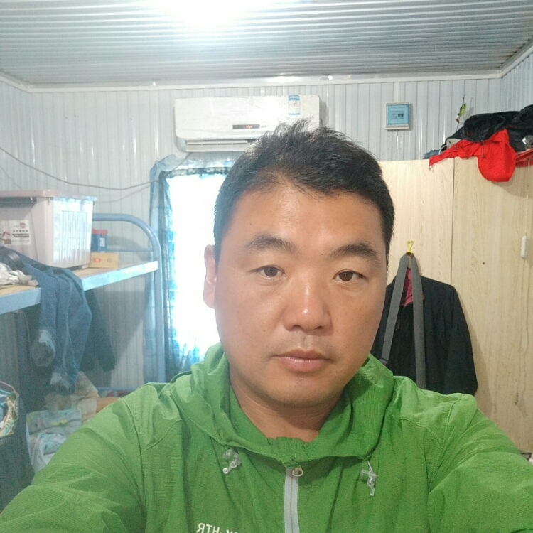 汪洋中的一條船