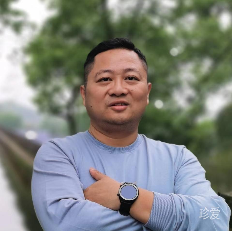 携手以共