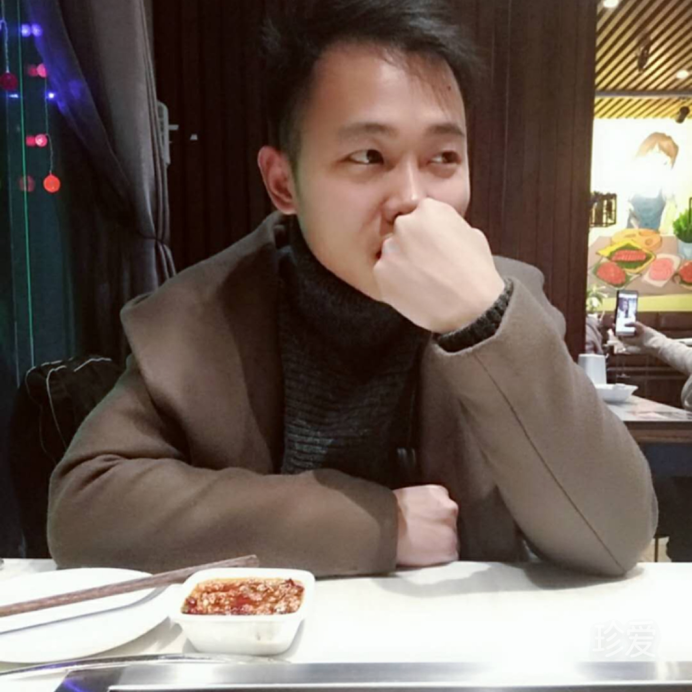 在下个路口等你