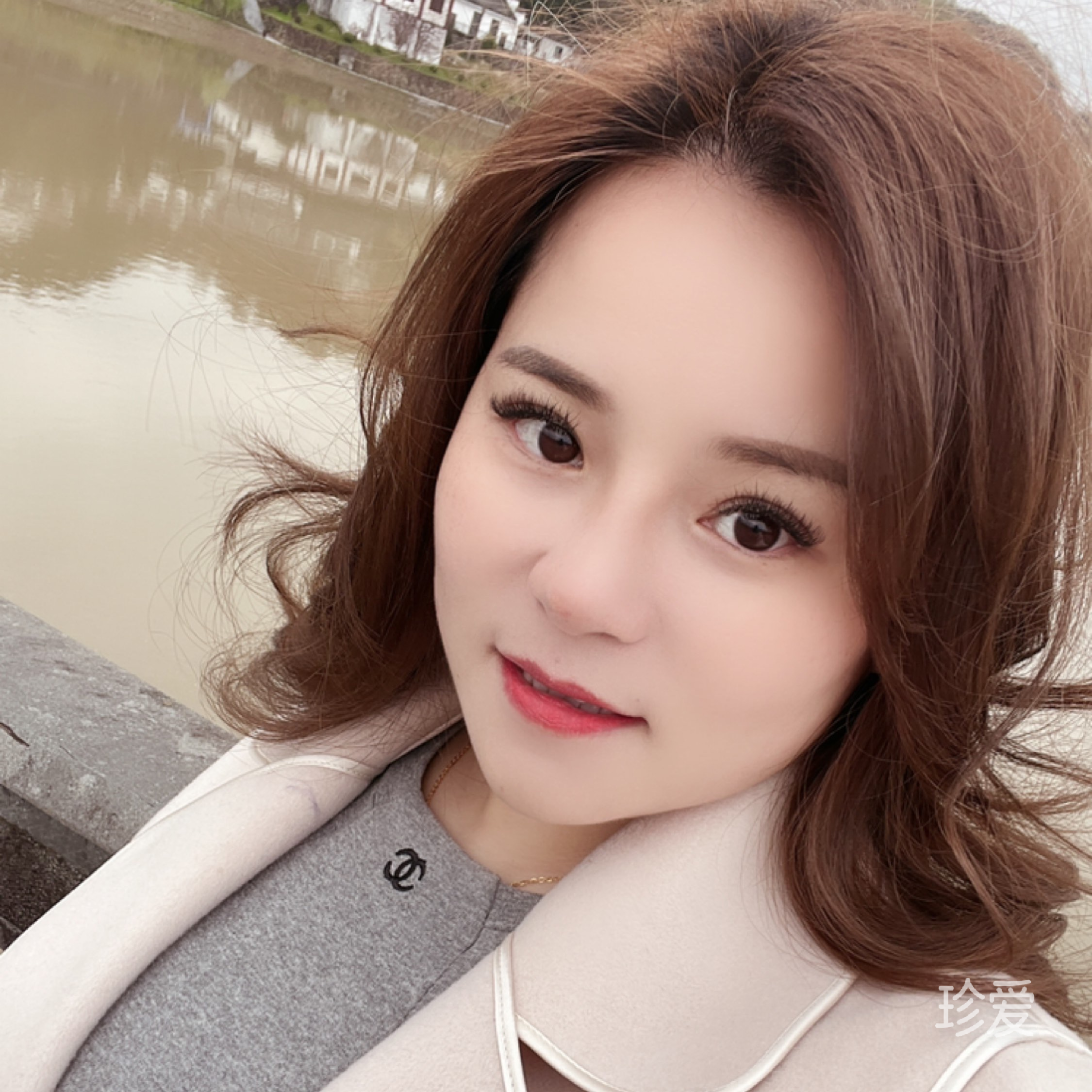 愛在轉(zhuǎn)角間