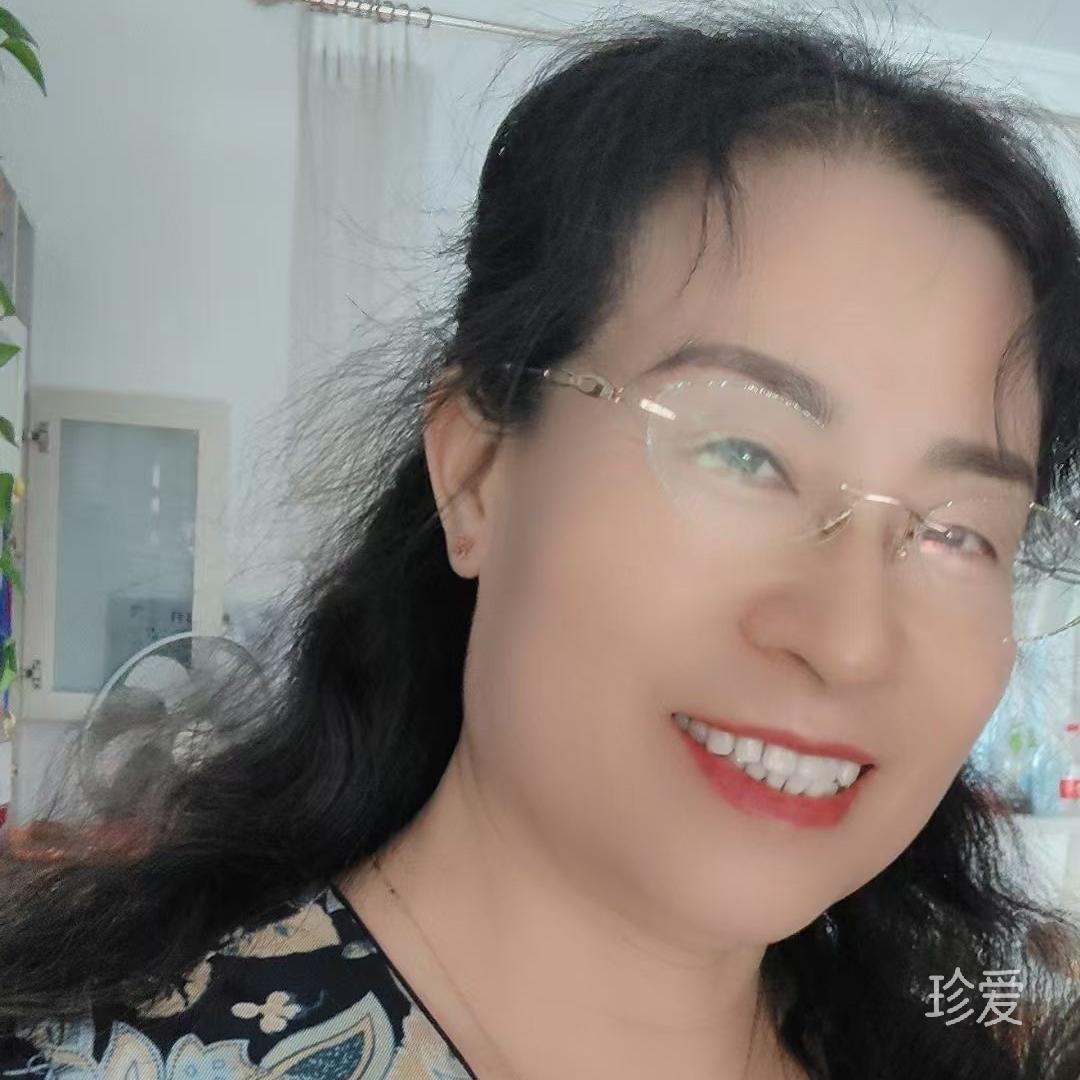 宁坐山前观云舞