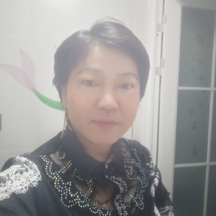 一城柳絮吹成雪