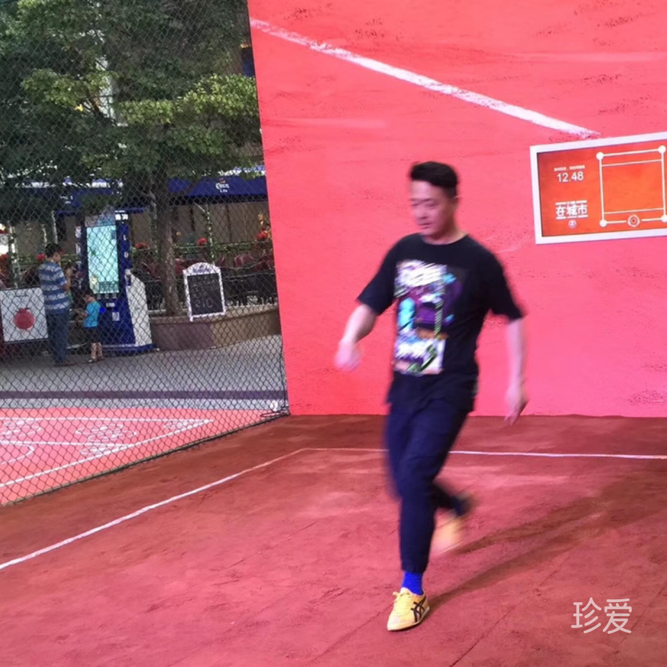 只求开心生活