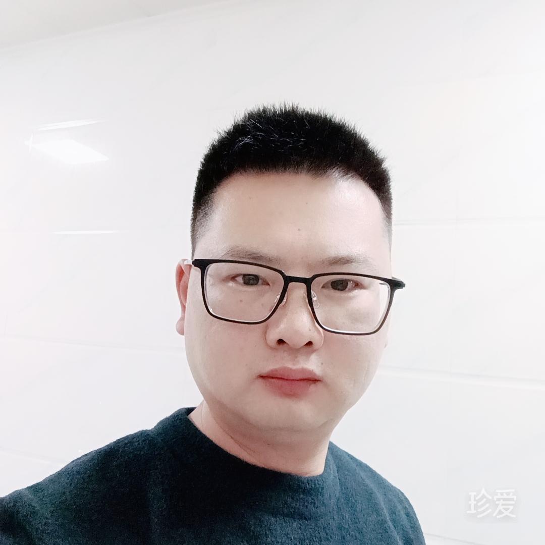明月照松间