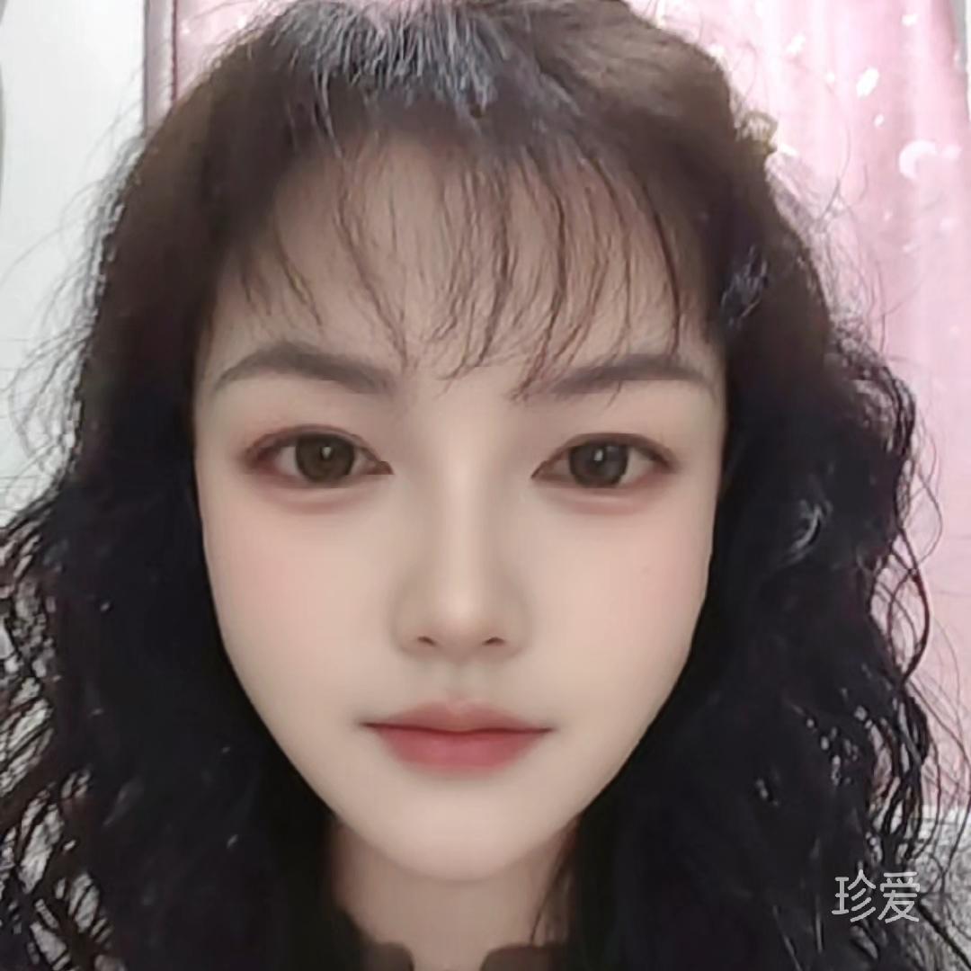 爱吃玫瑰花的姐姐