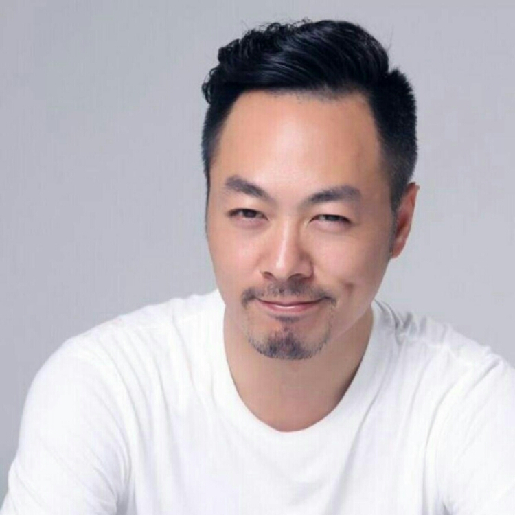 隔壁大叔有胡子