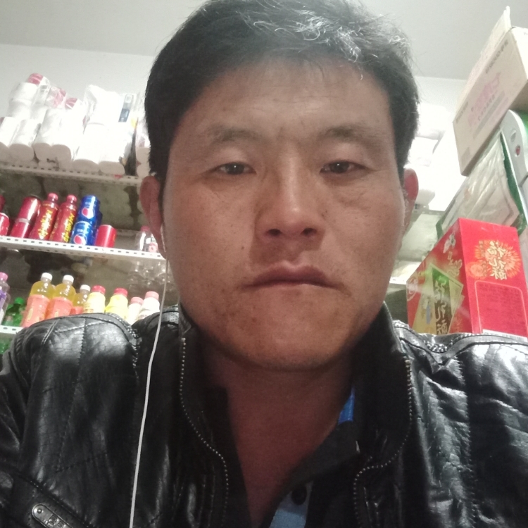 走在希望的田野上