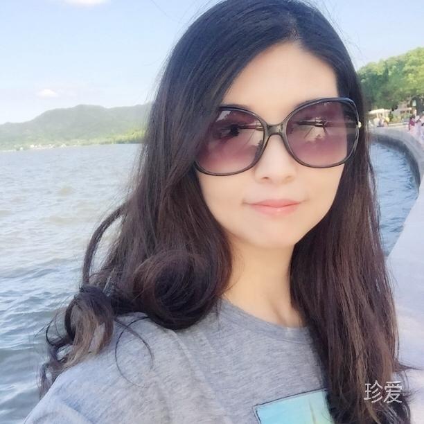 左岸的小镇