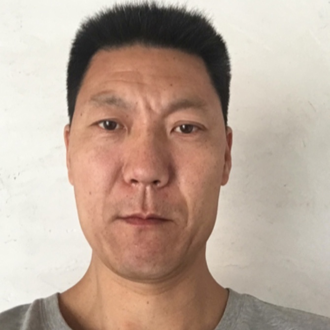 夜月秋雨孤燈下