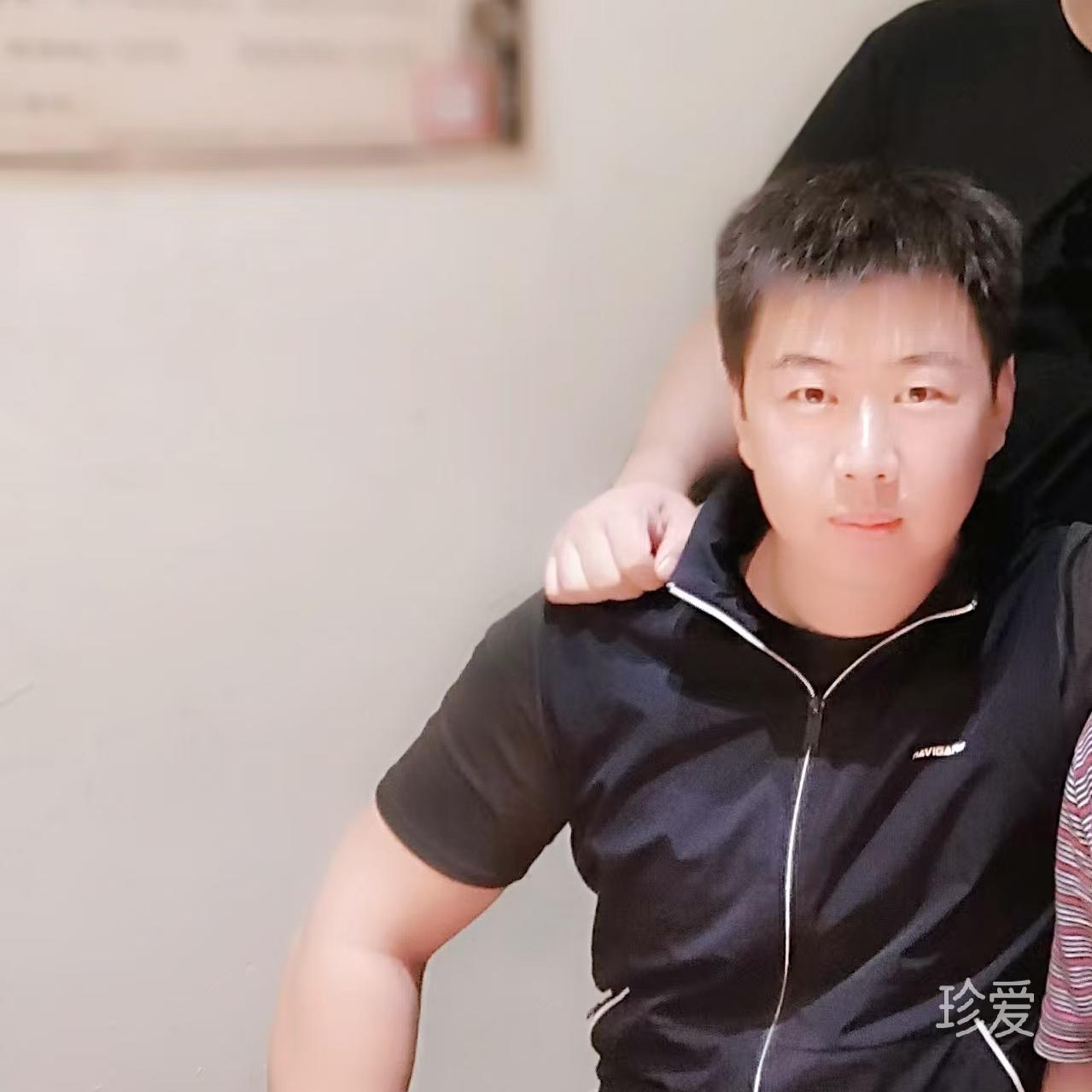 蓝色