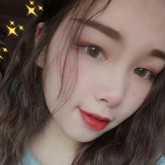 传统纯真的女人