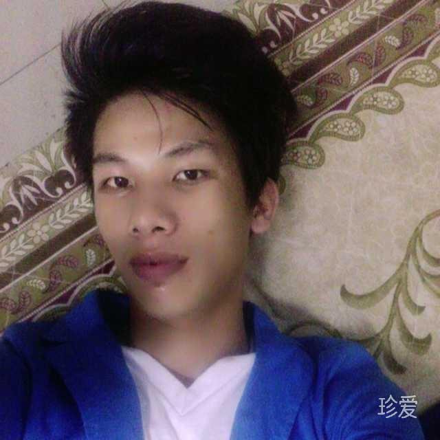 乞怜相伴