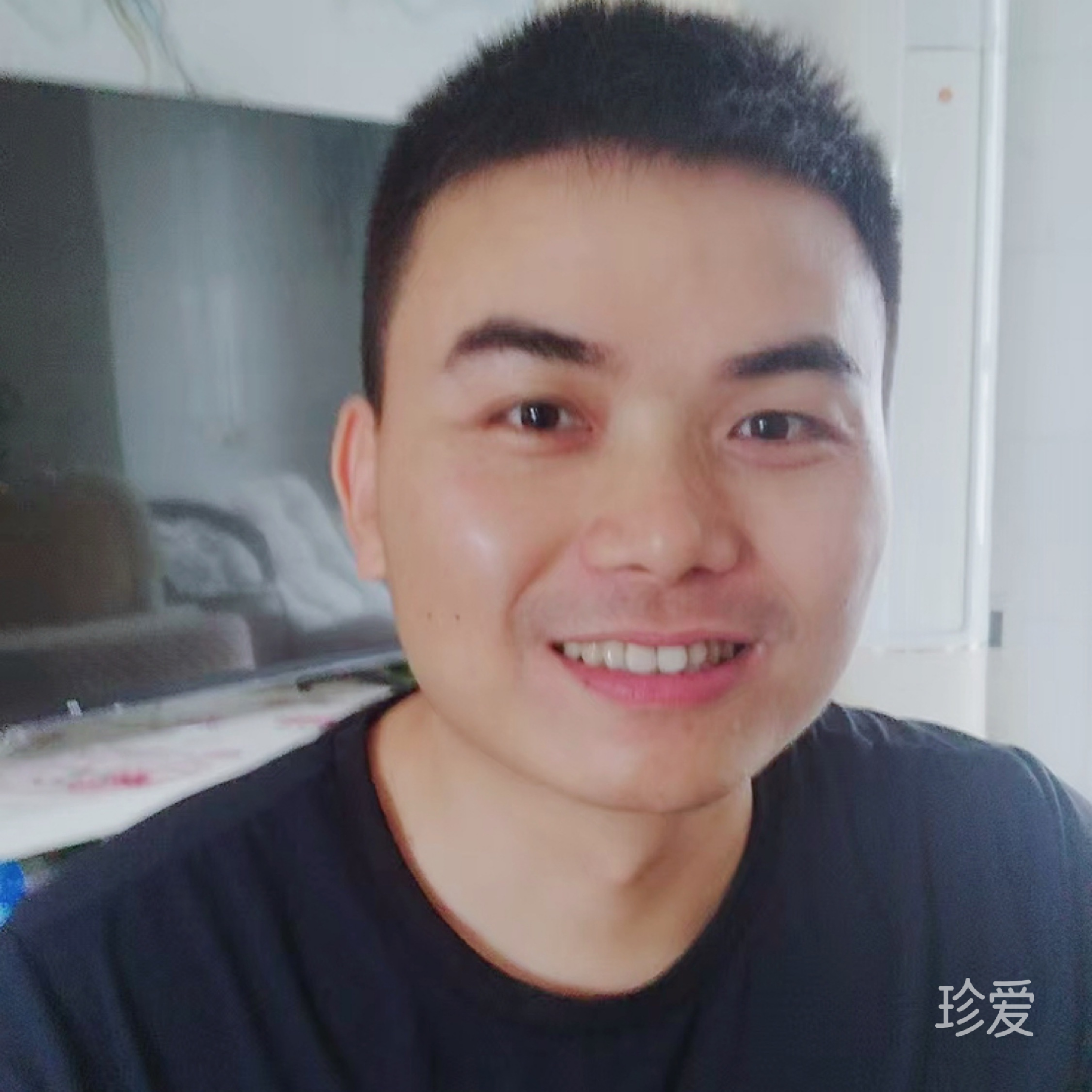 阿龙