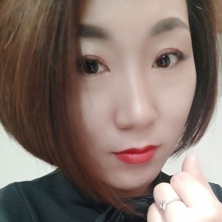 恨不相逢未嫁時