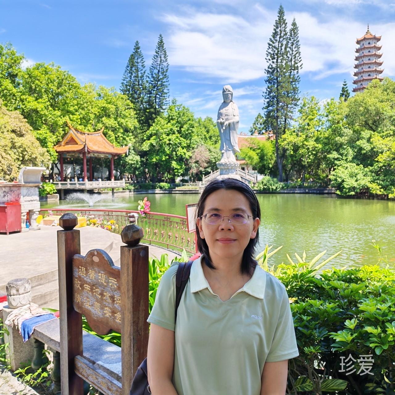 小锜