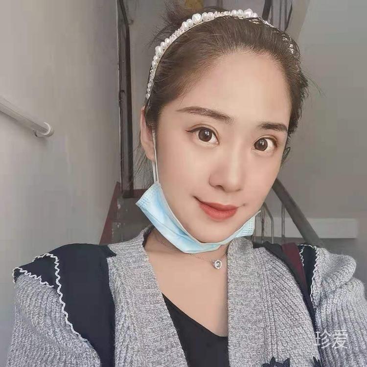 薰衣草的暗紫色