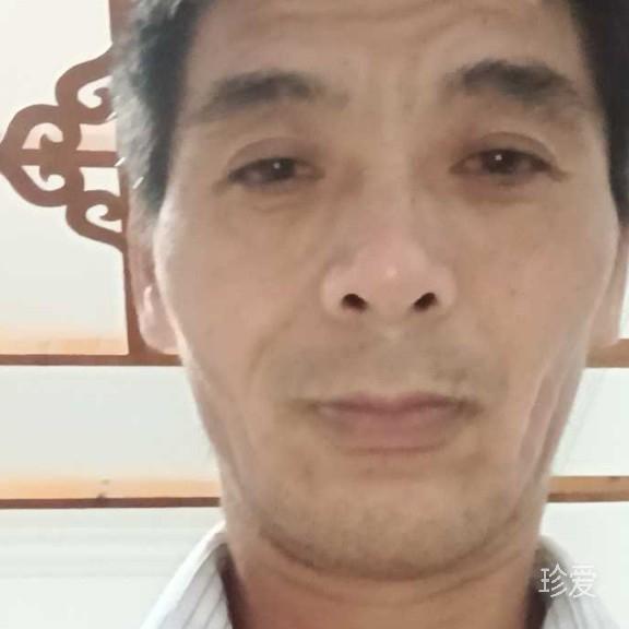 陆加年