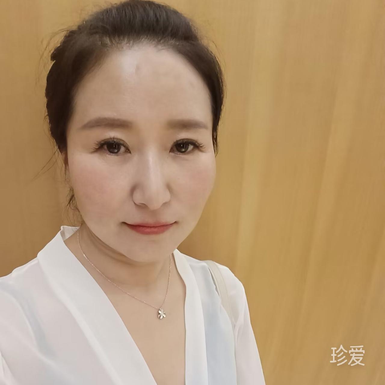 岁岁相伴