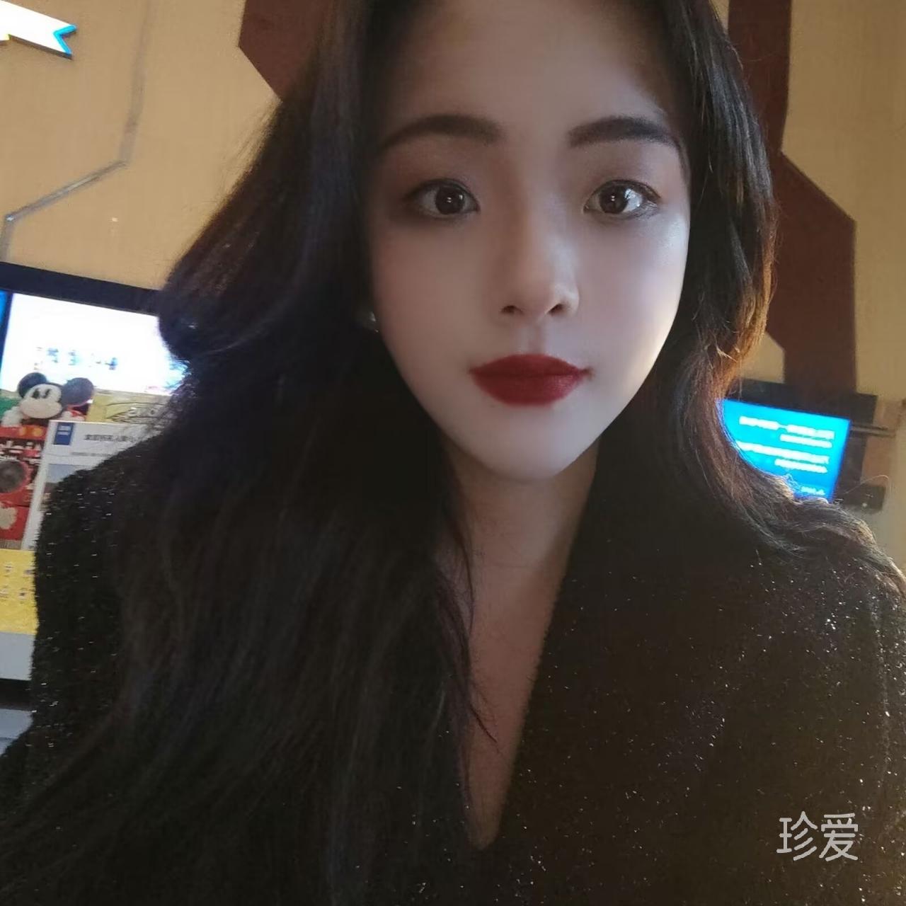 做你的懷里的貓