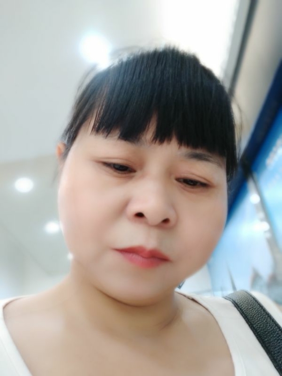 找個(gè)人愛我