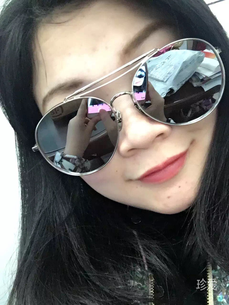 微微的懒笑