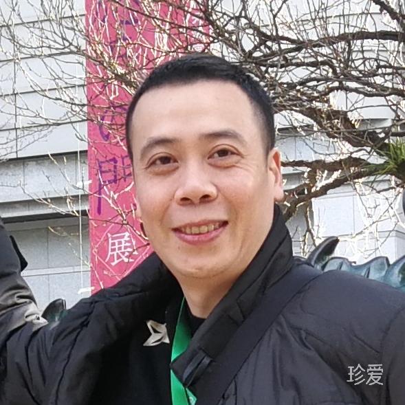 灿烂的油腻中年