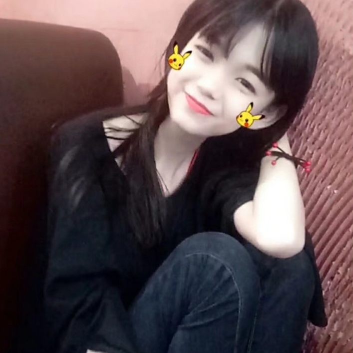 柠檬味的小可爱