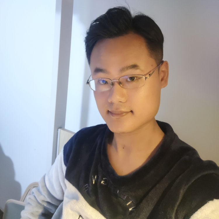 期待有缘相识的她