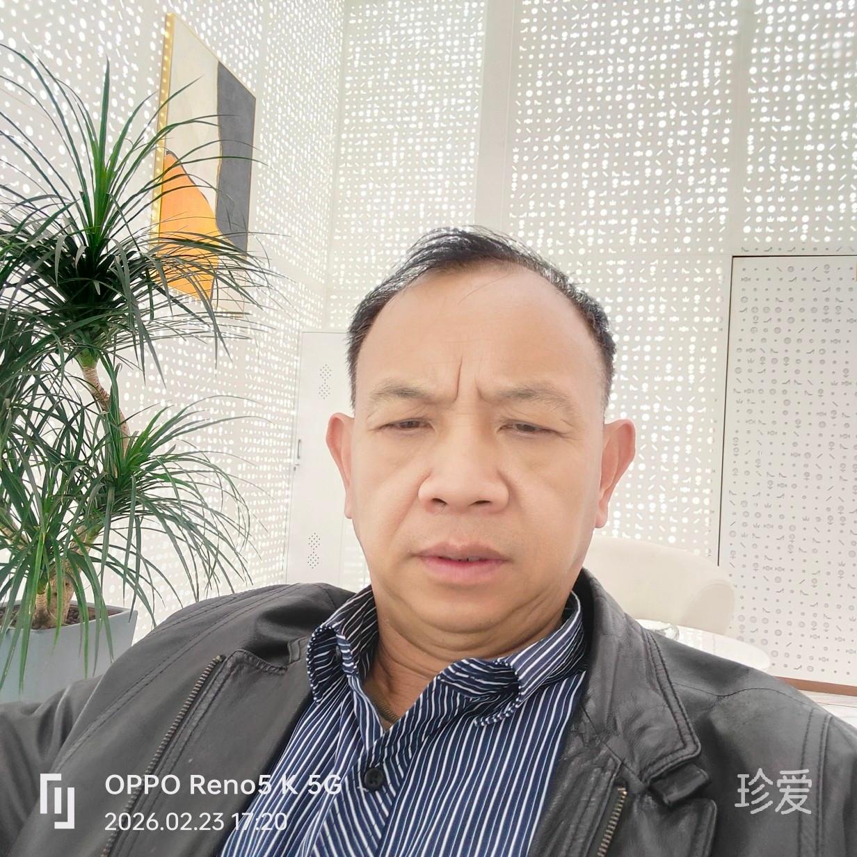 期待相伴