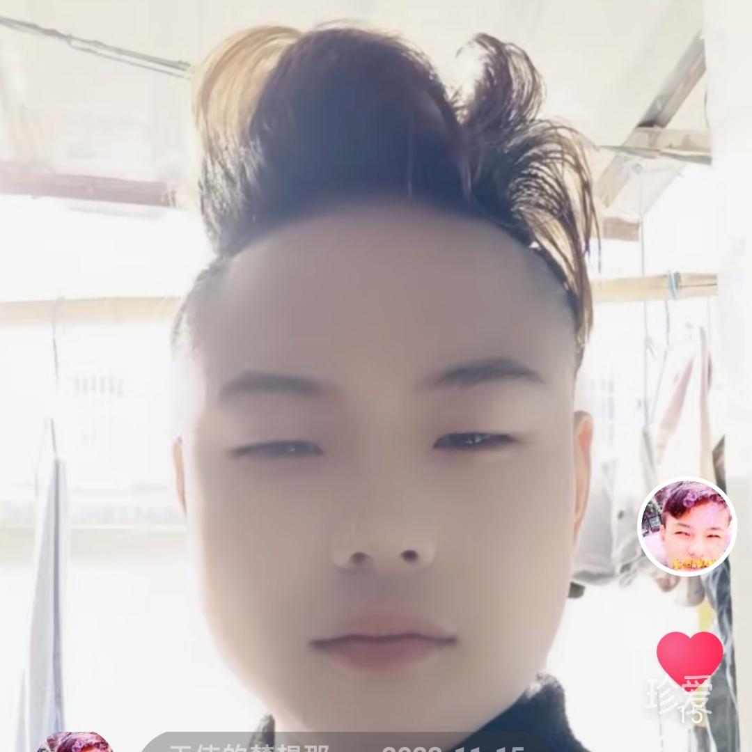 穿過星河擁抱你