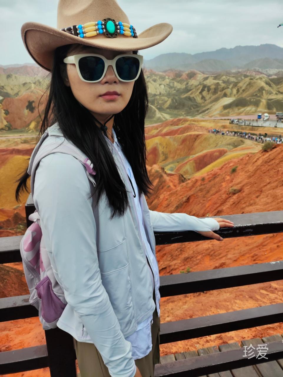 夢(mèng)里尋他千百度驀