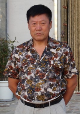 秀男