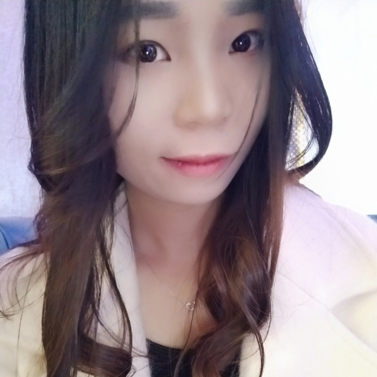 渴望愛(ài)情又渴望家