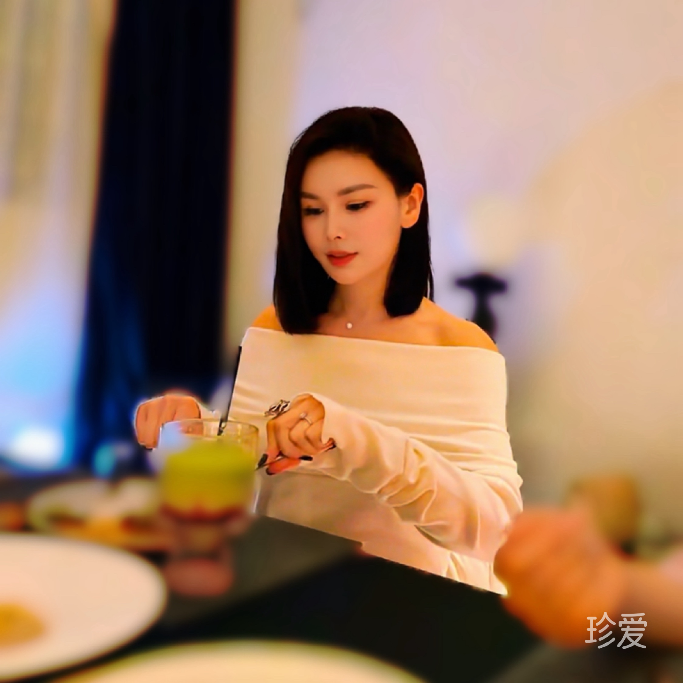 雾里看花