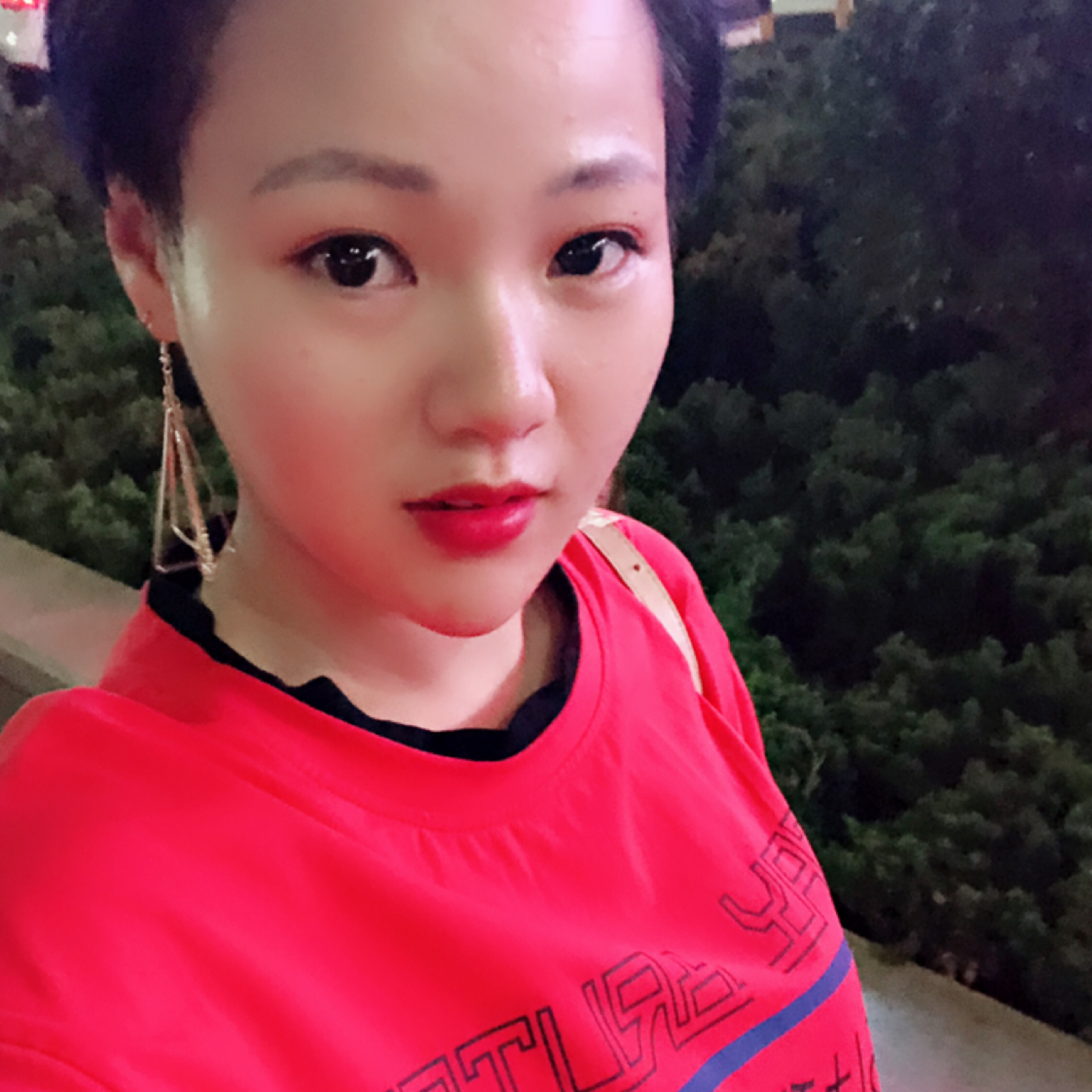 短發(fā)女孩也很酷