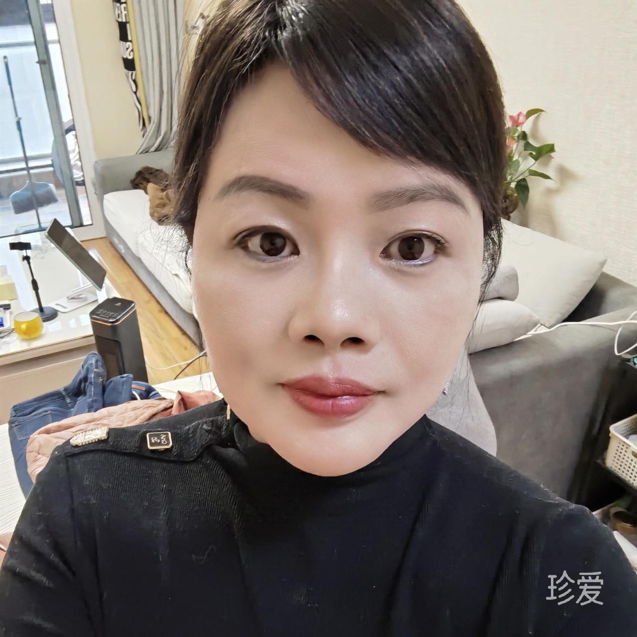 颜如玉