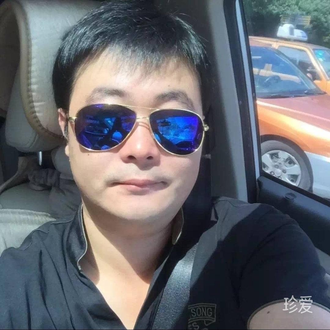 奶嘴大叔