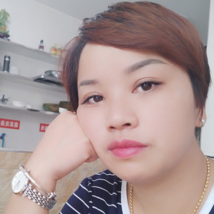 Naomi情有獨(dú)鐘