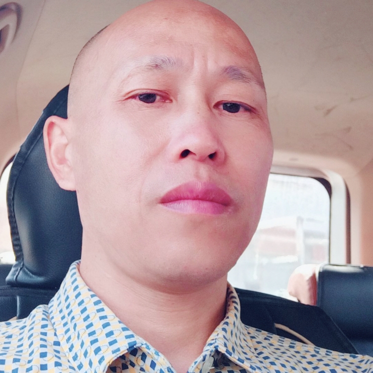 綠水青山中流浪