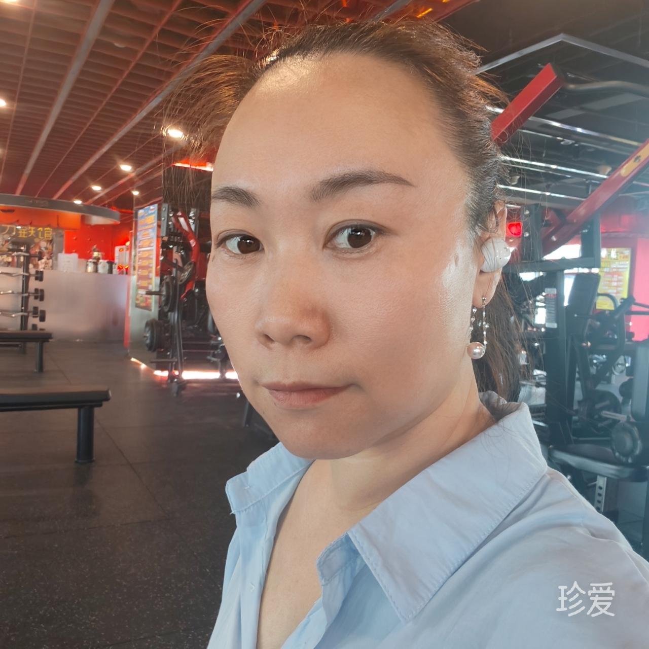 一只小蝎子