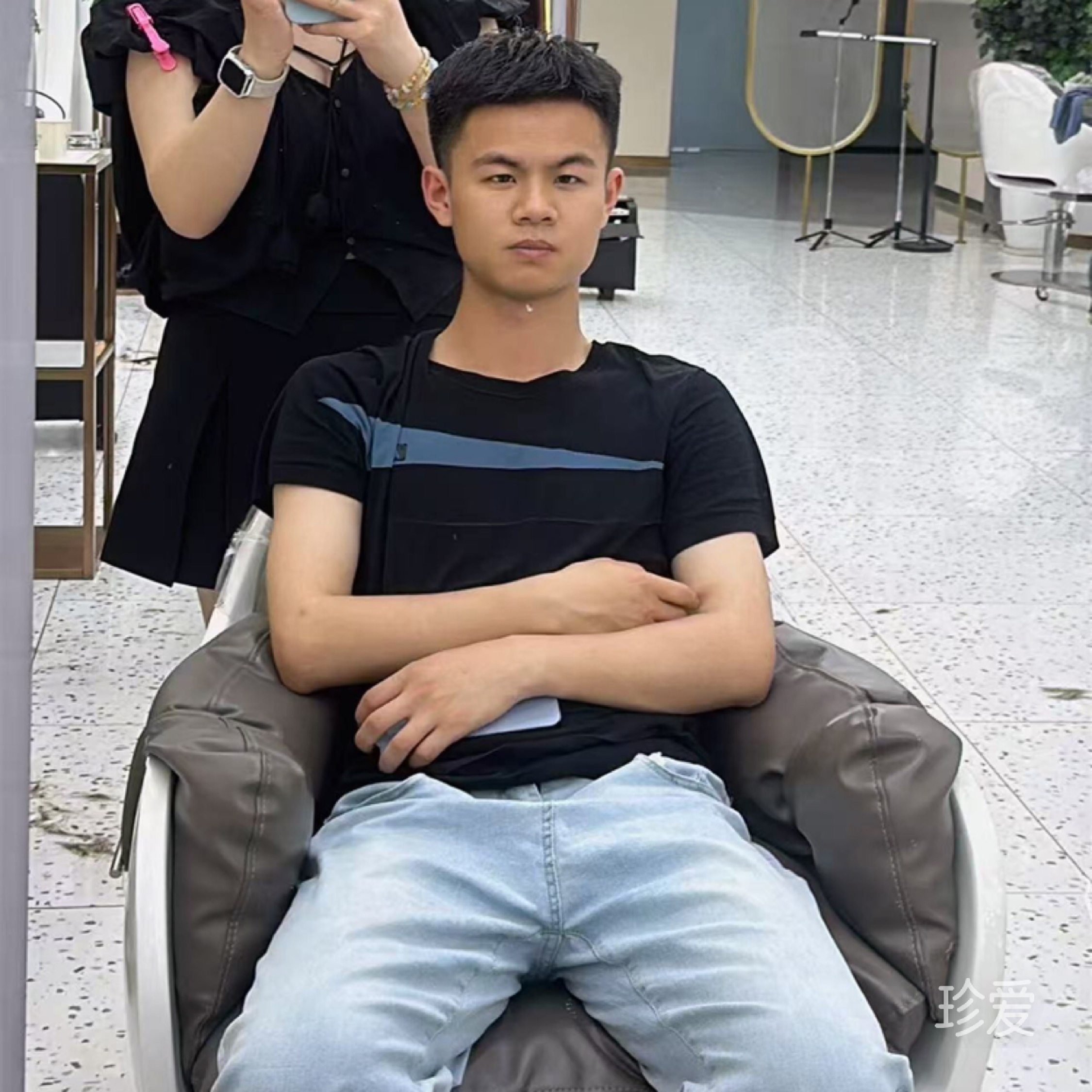 灰色的五月