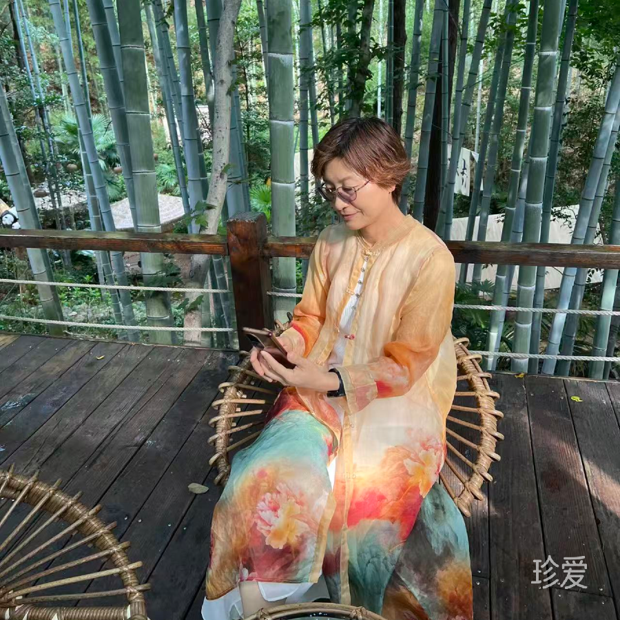 森林寻踪