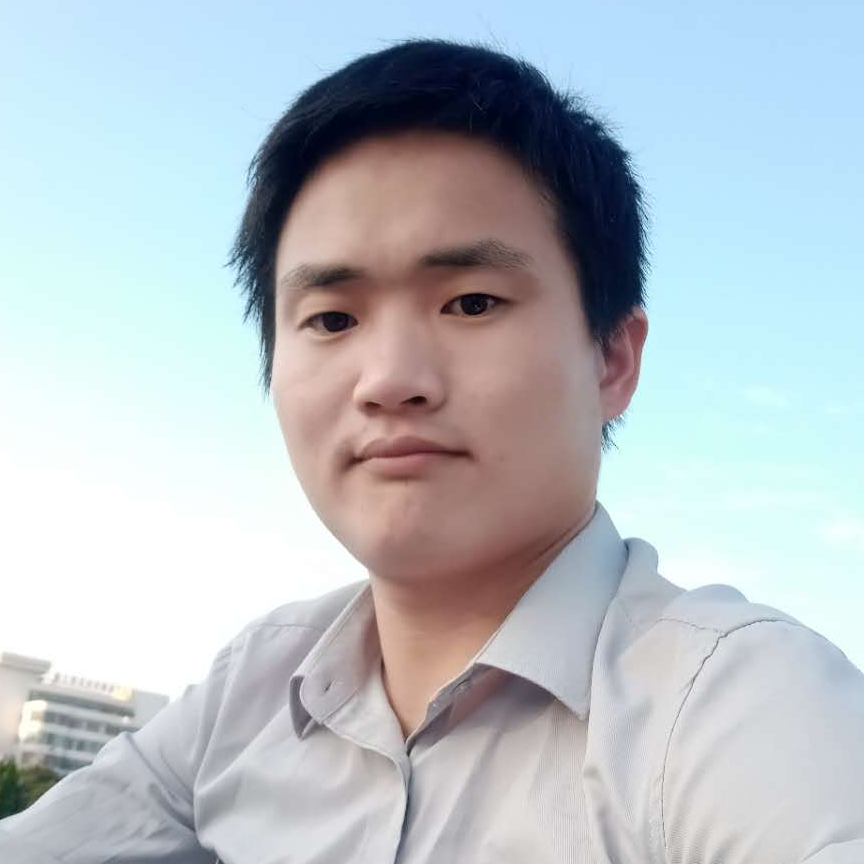 笑容背后的眼泪