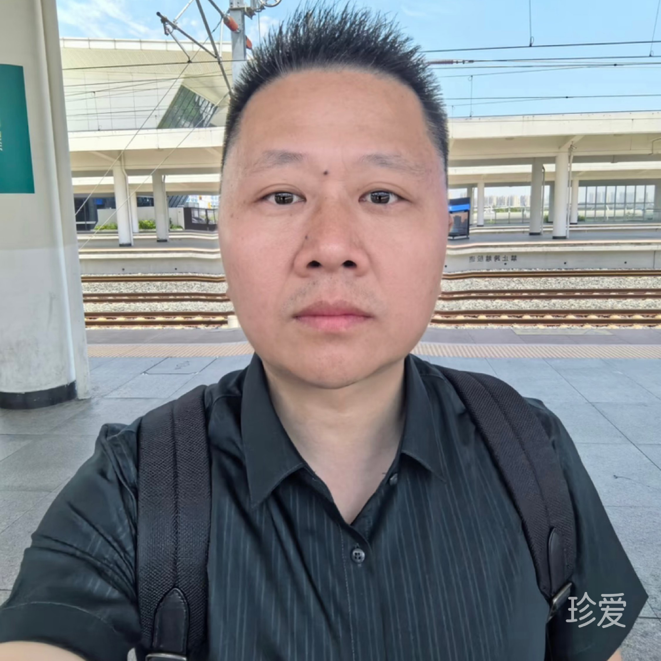 雨丝微凉
