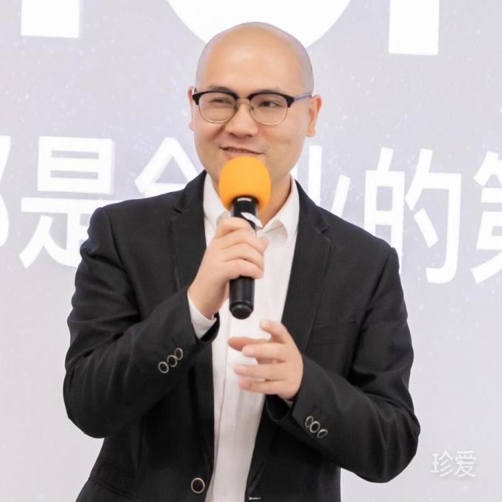 追求精神的赵律