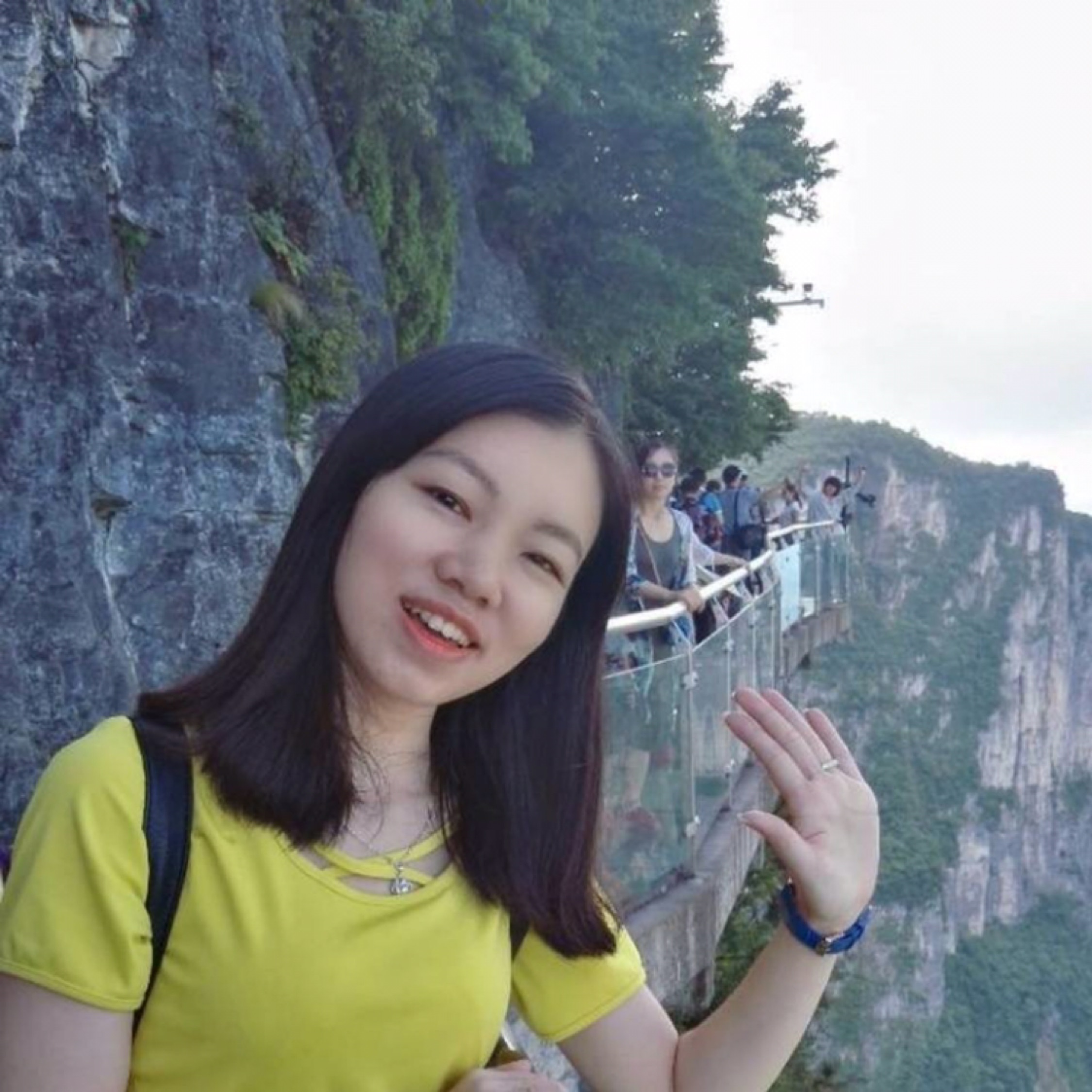 倚樓聽風(fēng)雨