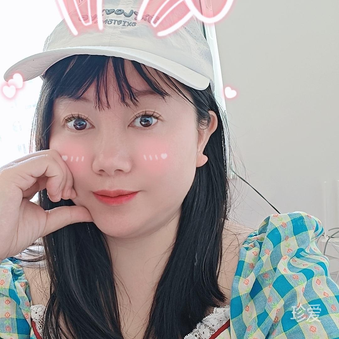 尼古拉斯莉宝吖